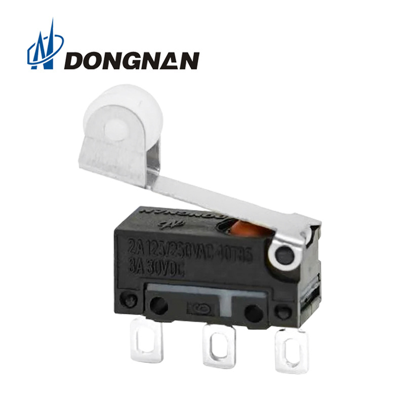 DONGNAN自動化設(shè)備3腳2腳防水微動開關(guān) 工程機(jī)械微動開關(guān)配件廠家